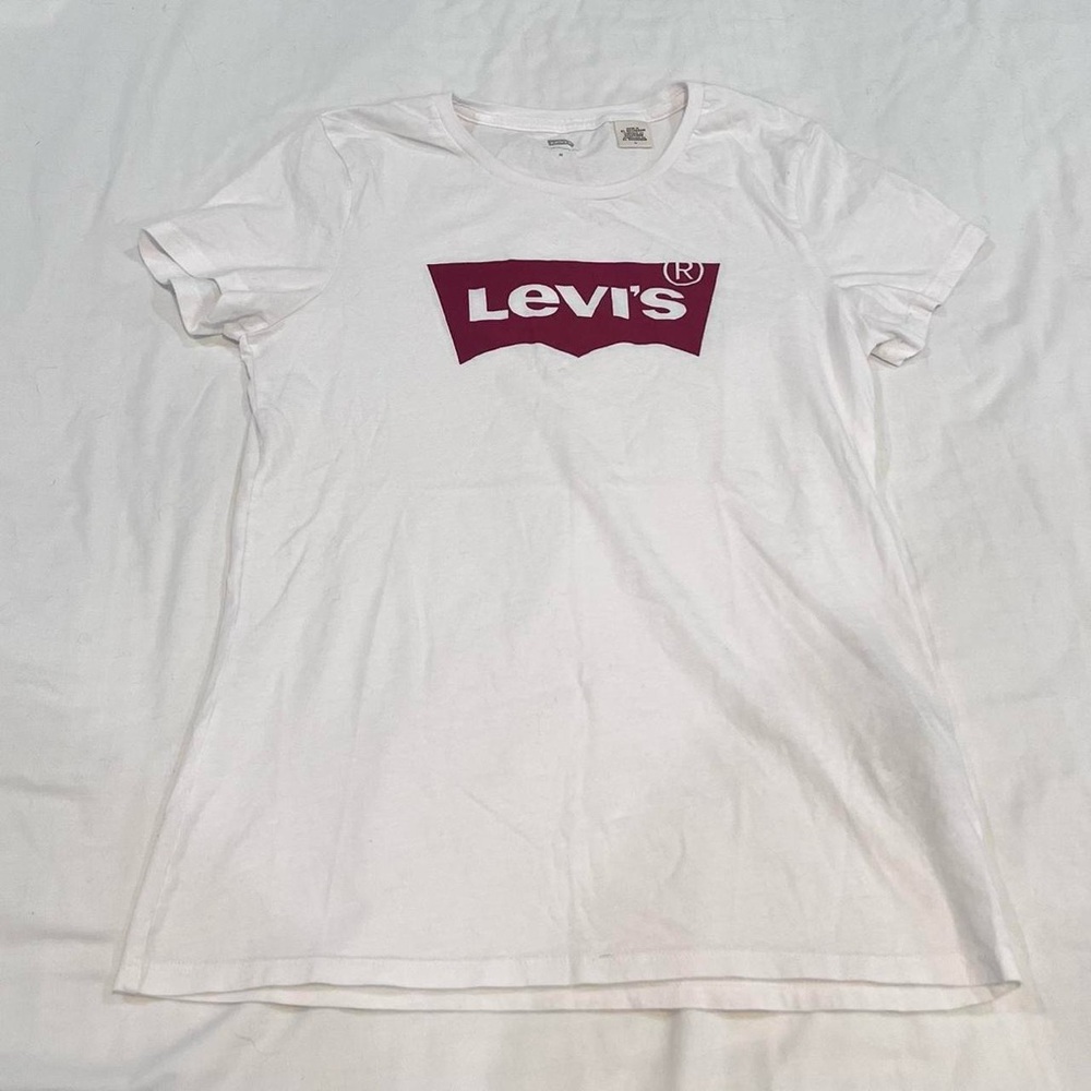 Levi's White Tee with Red Logo